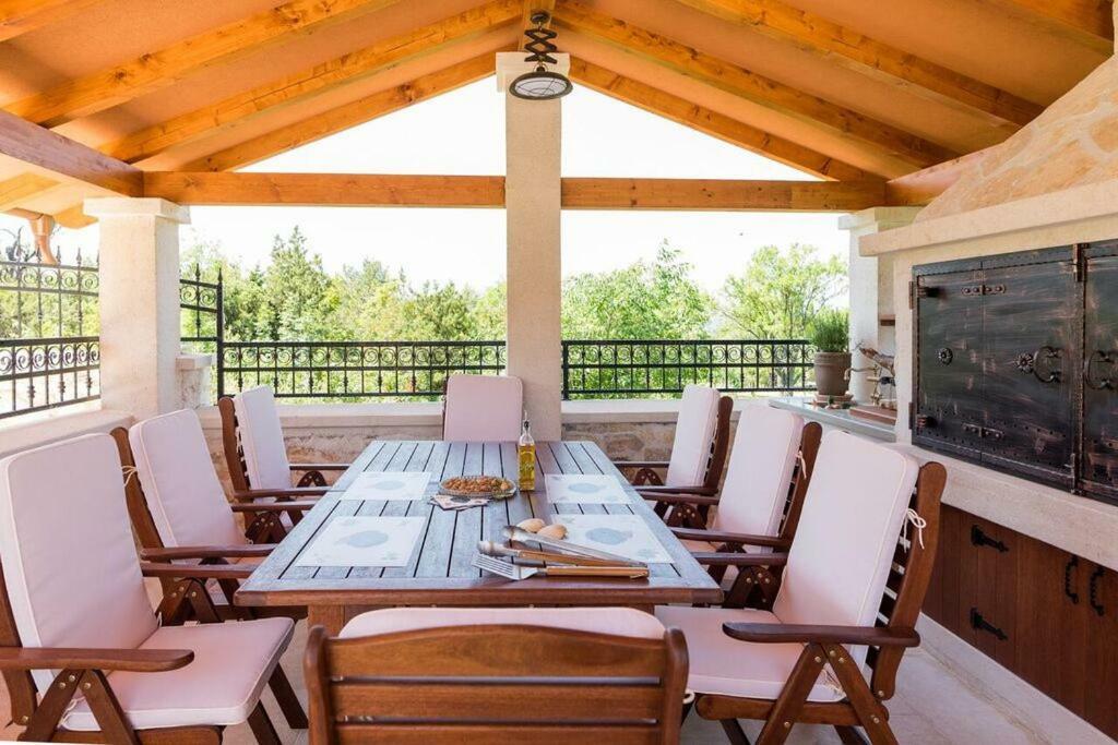 Villa Hirundo Rustica Скрадин Екстериор снимка