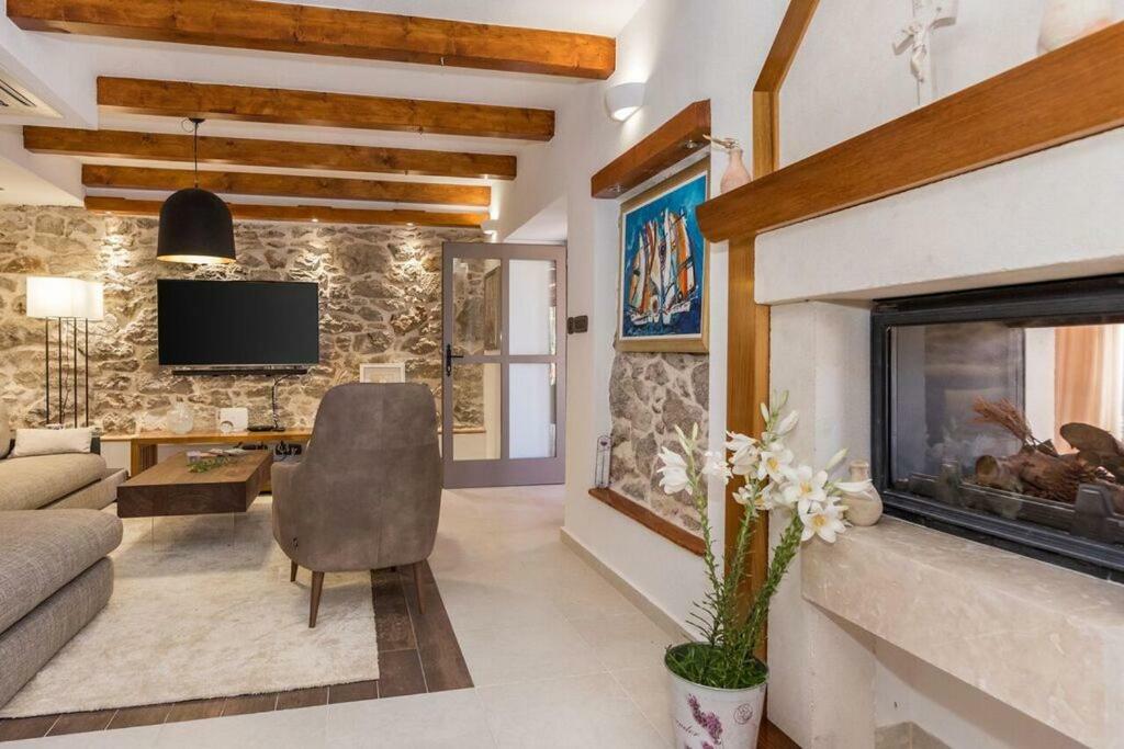Villa Hirundo Rustica Скрадин Екстериор снимка